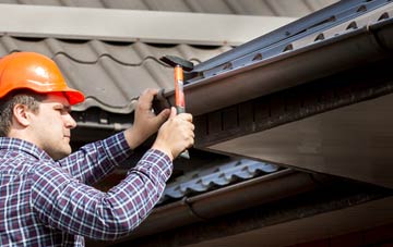 gutter repair Tydd St Mary, Lincolnshire